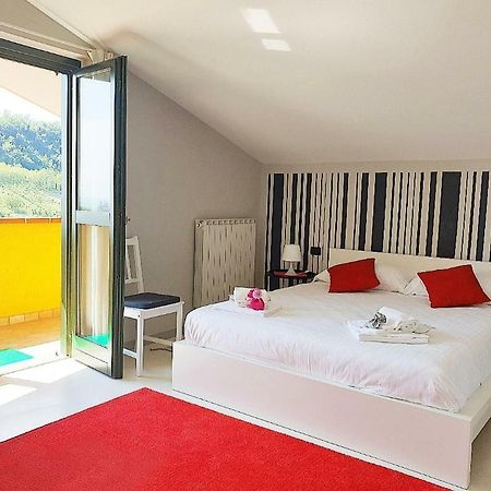 Langhe Belvedere Apartment モンフォルテ・ダルバ エクステリア 写真