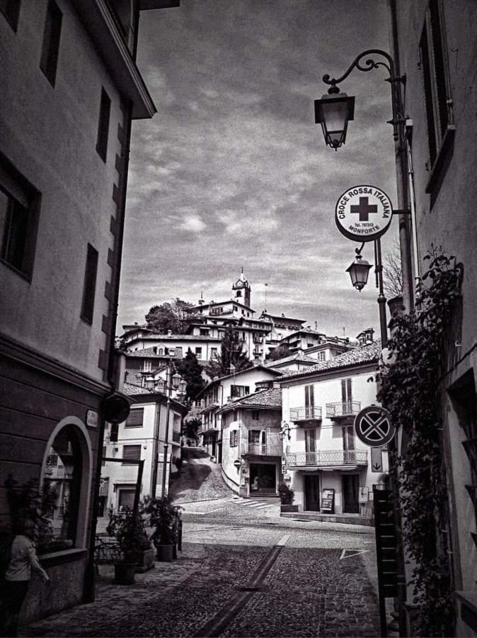 Langhe Belvedere Apartment モンフォルテ・ダルバ エクステリア 写真
